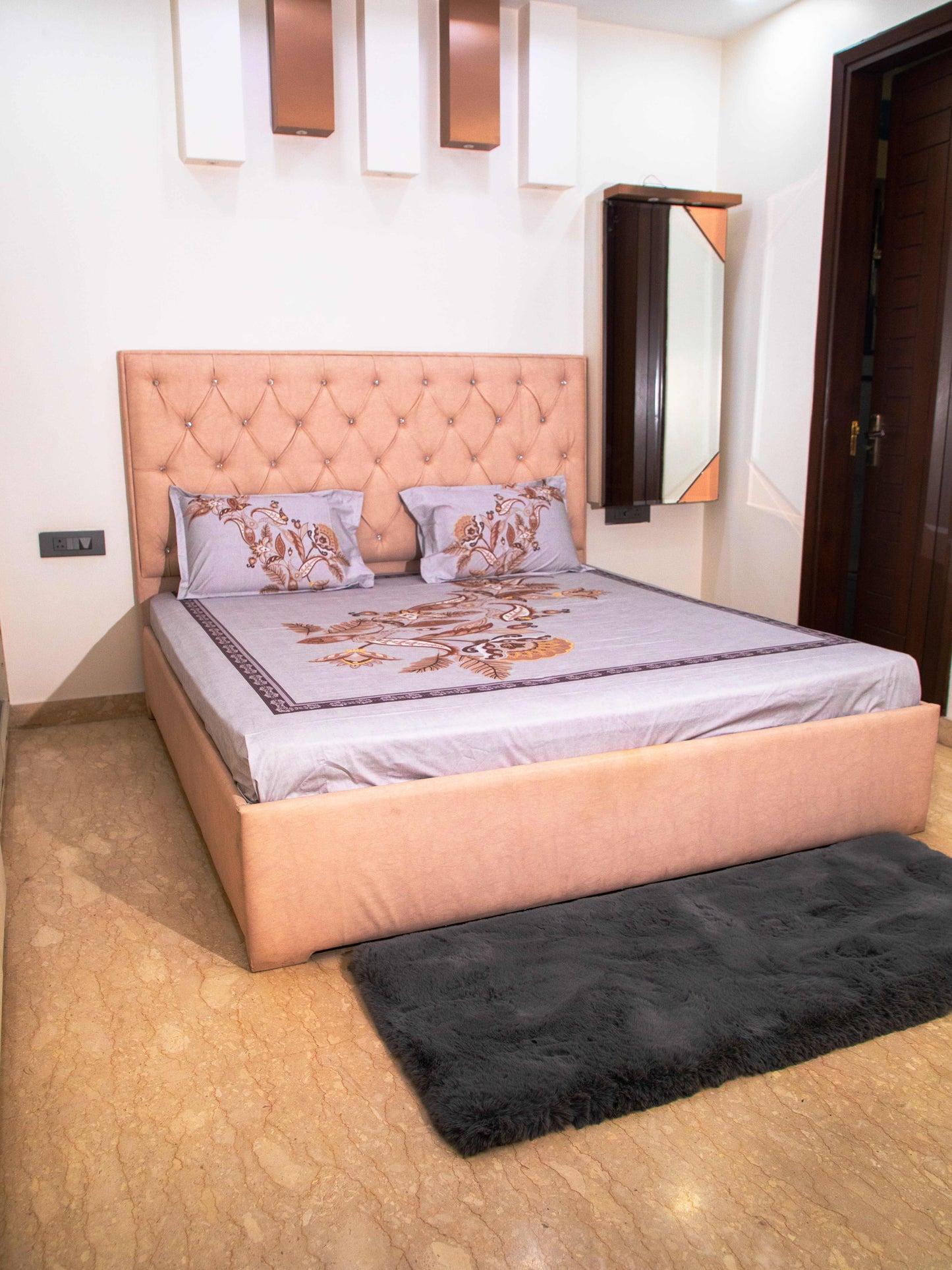 Light Grey 100% Cotton Floral Print Bedsheet With Pillow Covers