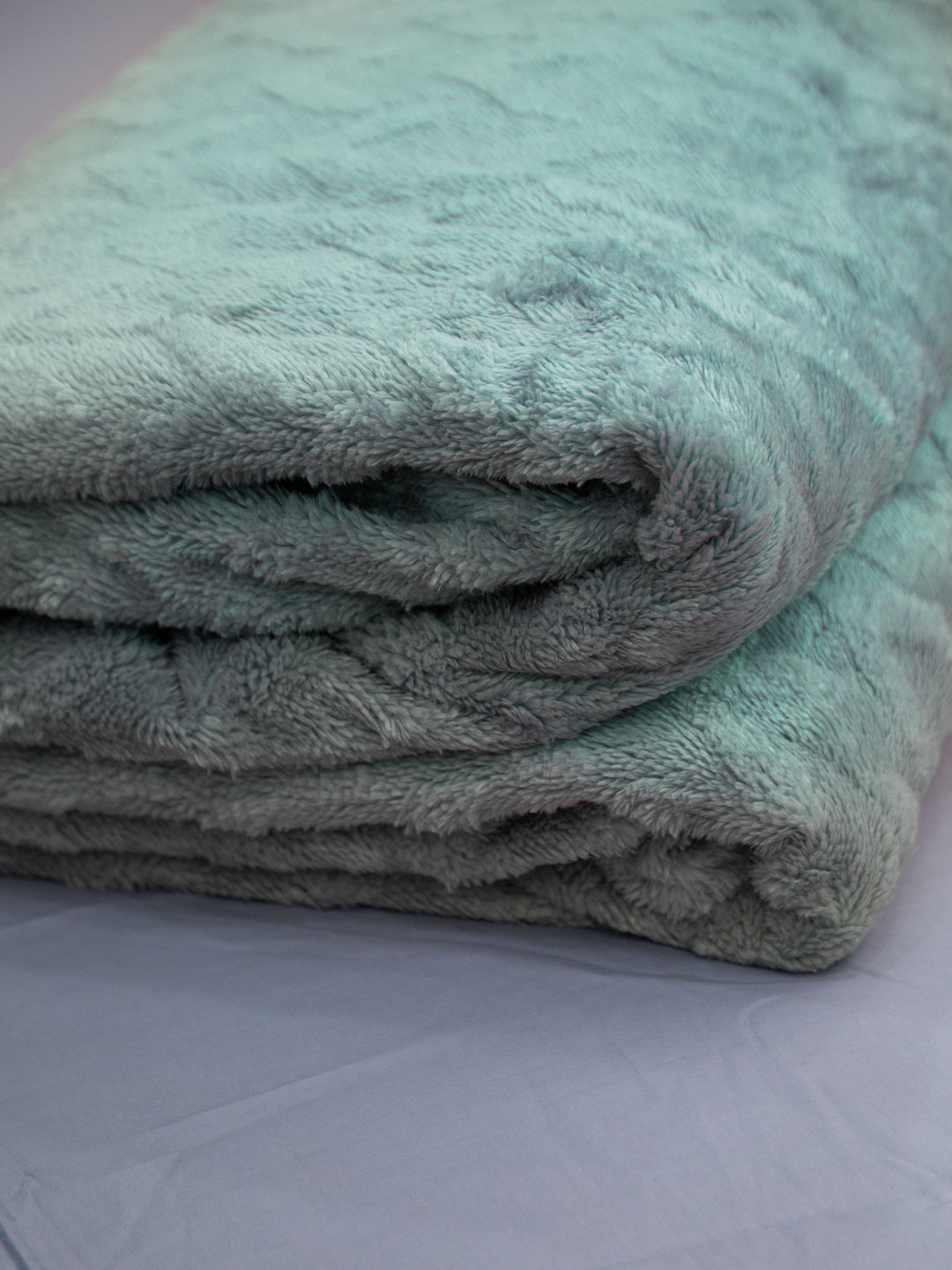 Mint Green Fur AC Room 300 GSM Double Bed Comforter 90x108