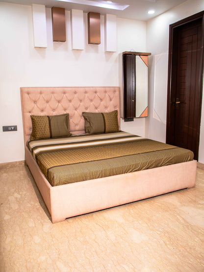 Brown Graphic 100% Cotton Bedsheet With Pillow Covers