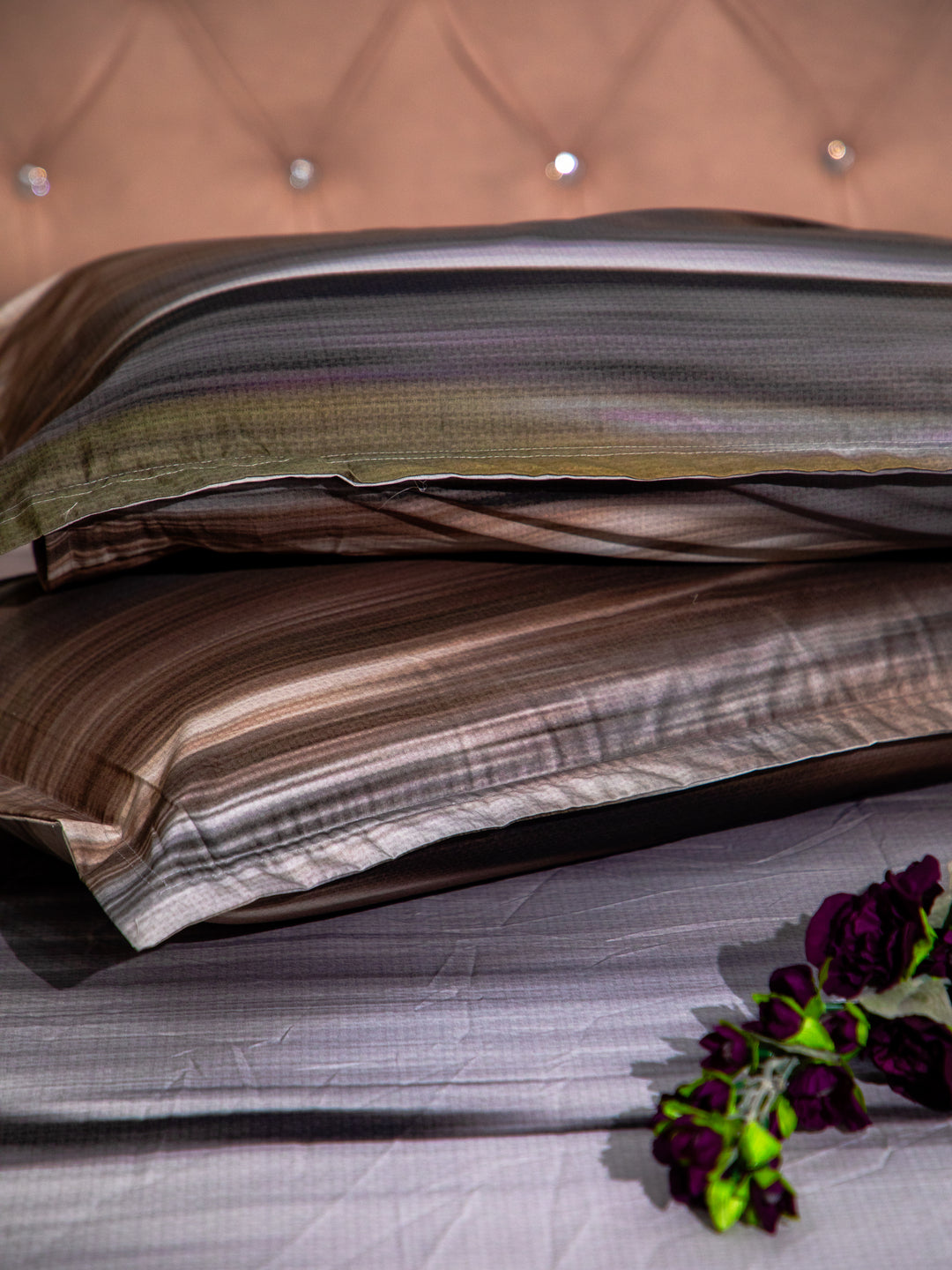 Multicolor Graphic 100% Cotton Bedsheet With Pillow Covers