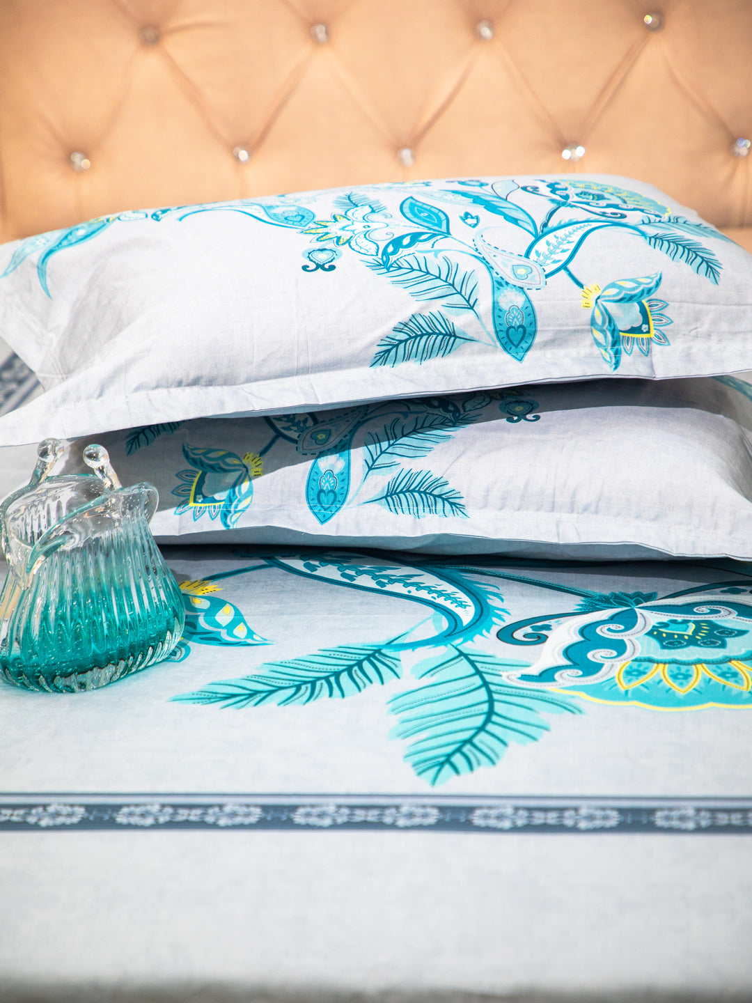 Aqua Floral Print 100% Cotton Flower Print Bedsheet With Pillow Covers