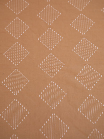 Tan Color 100% Cotton Bedsheet With Pillow Covers And Geometric Pattern