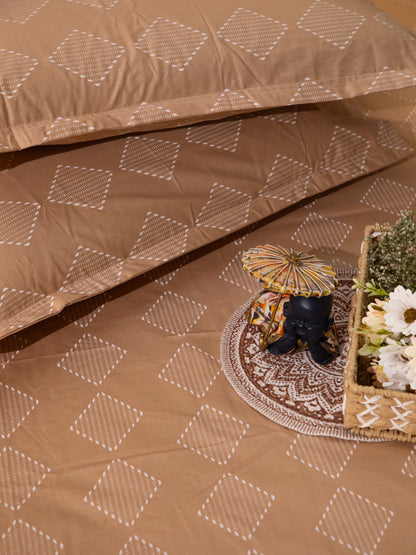 Tan Color 100% Cotton Bedsheet With Pillow Covers And Geometric Pattern