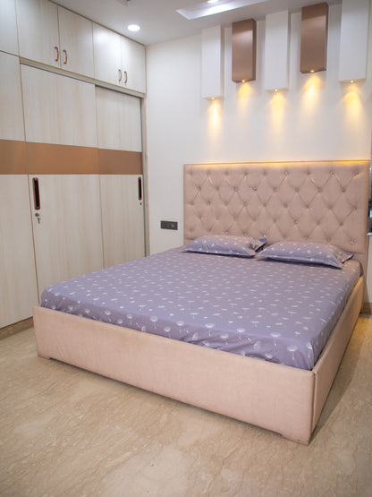 Purple Wish Leaf Print 100% Cotton King Bedsheet With Pillow Covers