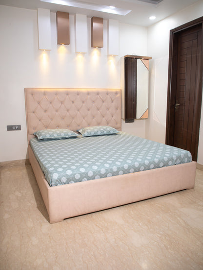 Pastel Green Motif Print 100% Cotton King Bedsheet With Pillow Covers