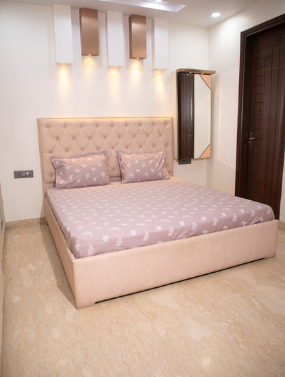 Rose Pink Leaf Print 100% Cotton King Bedsheet With Pillow Covers