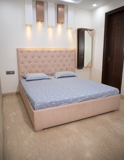 Grey Wish Leaf Print 100% Cotton King Bedsheet With Pillow Covers