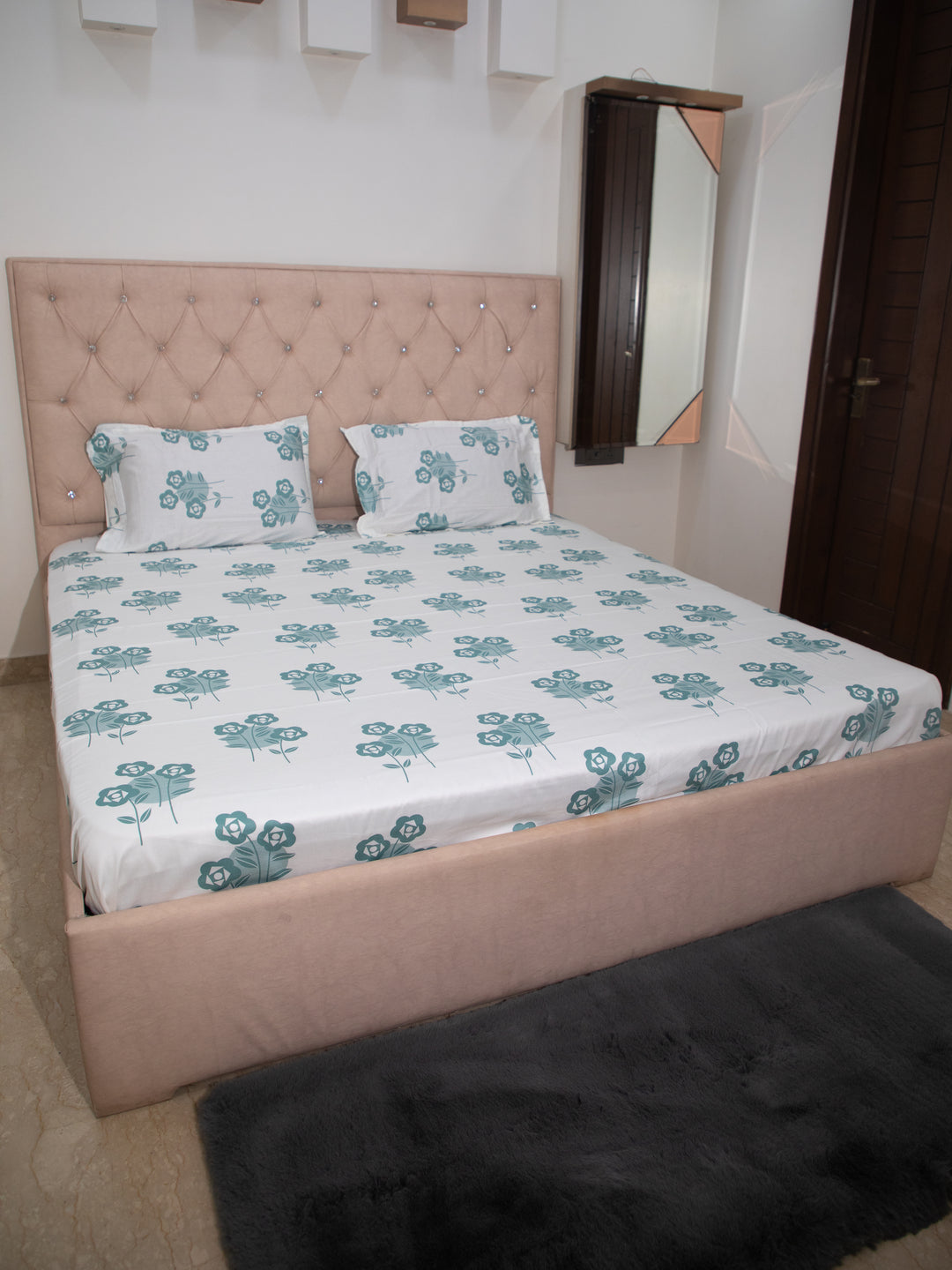 Blue Floral White Base 100% Cotton King Bedsheet With Pillow Covers