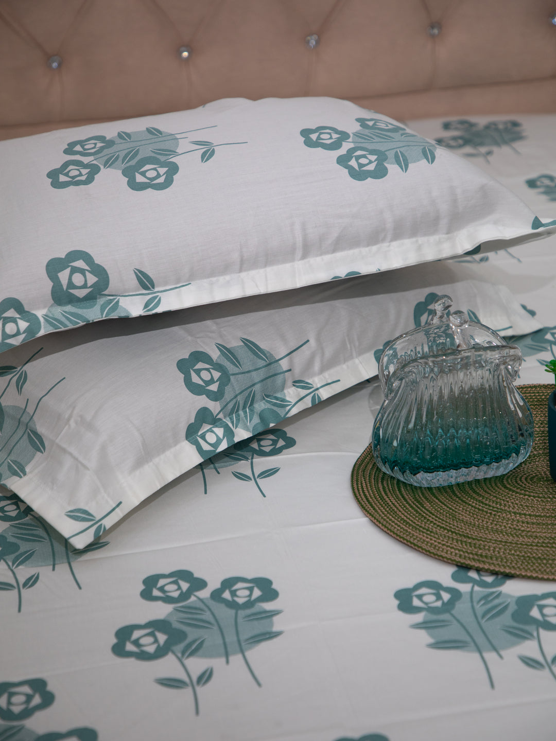 Blue Floral White Base 100% Cotton King Bedsheet With Pillow Covers