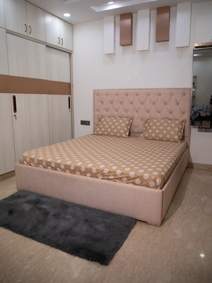 Tan Base White Motif Print 100% Cotton King Bedsheet With Pillow Covers