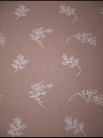 Tan Base Leaf Print 100% Cotton King Bedsheet With Pillow Covers