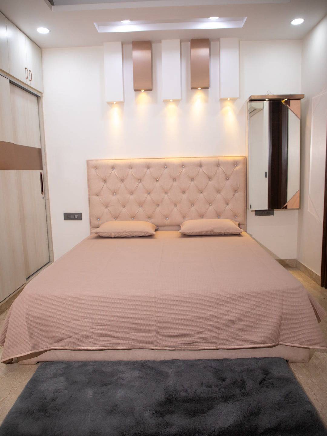 Bronze Textured Cotton Double Bedcover With 2 Pillow Covers