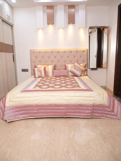 Peach Cotton Double Bedcover With 2 Pillow Covers and 2 Cushion Covers, 1 Highlighter