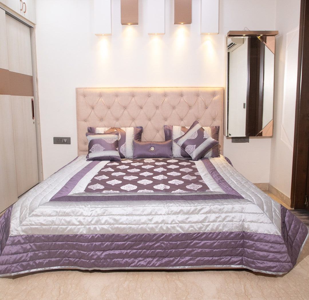 Purple Cotton Double Bedcover With 2 Pillow Covers and 2 Cushion Covers, 1 Highlighter