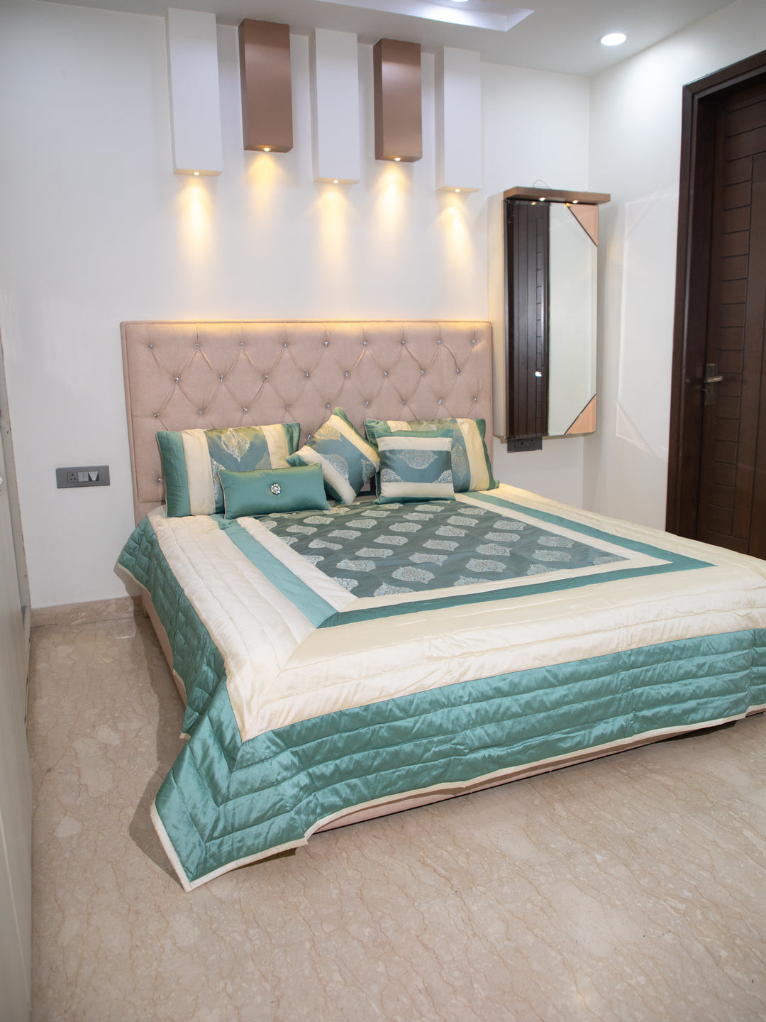 Teal Embossed Cotton Double Bedcover With 2 Pillow Covers and 2 Cushion Covers, 1 Highlighter