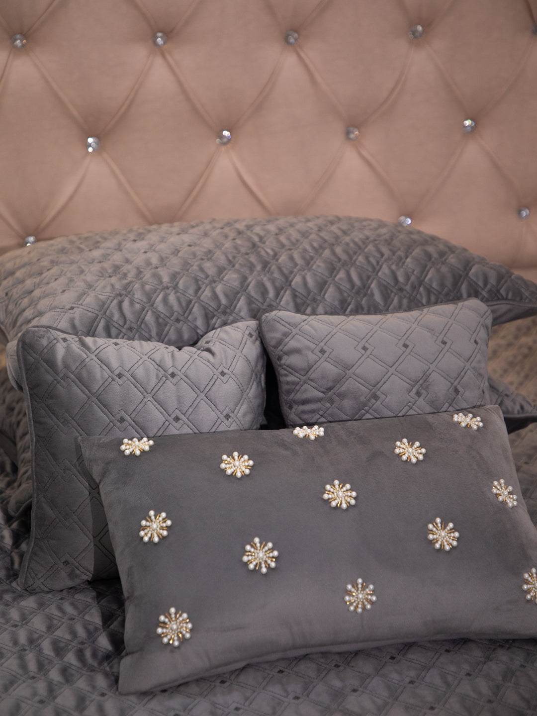 Gray Quilted Embroidered Velvet Double Bedcover With 2 Pillow Covers and 2 Cushion Covers, 1 Highlighter