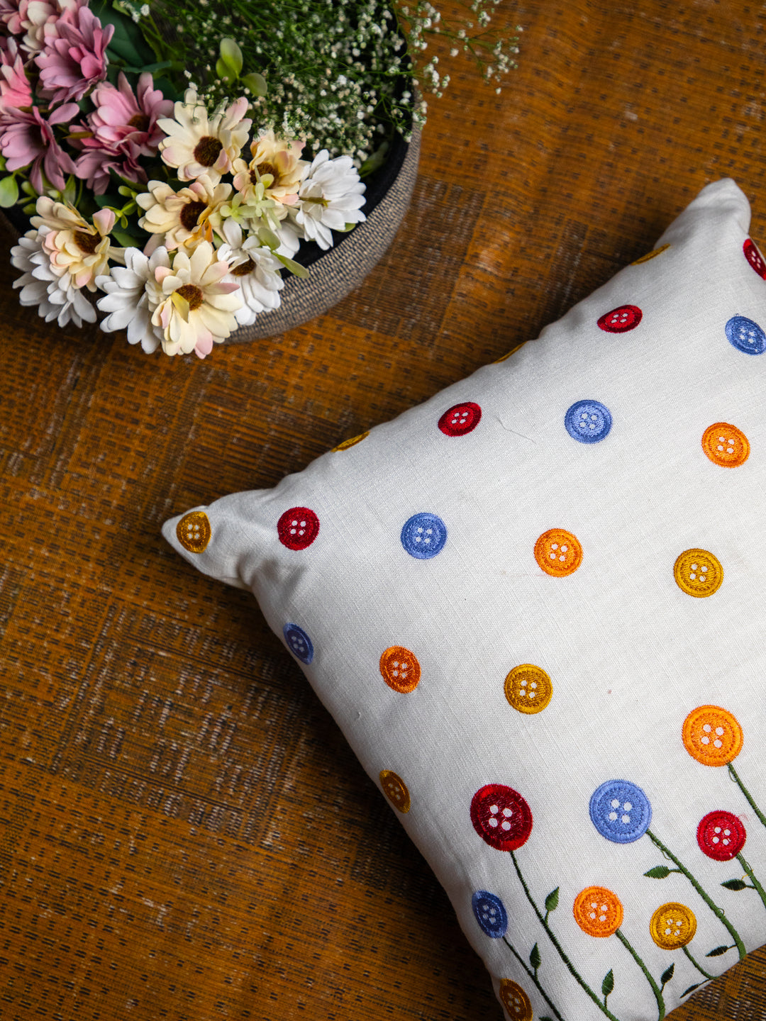Multi Color Embroidery Flower Printed Square Cushion Cover