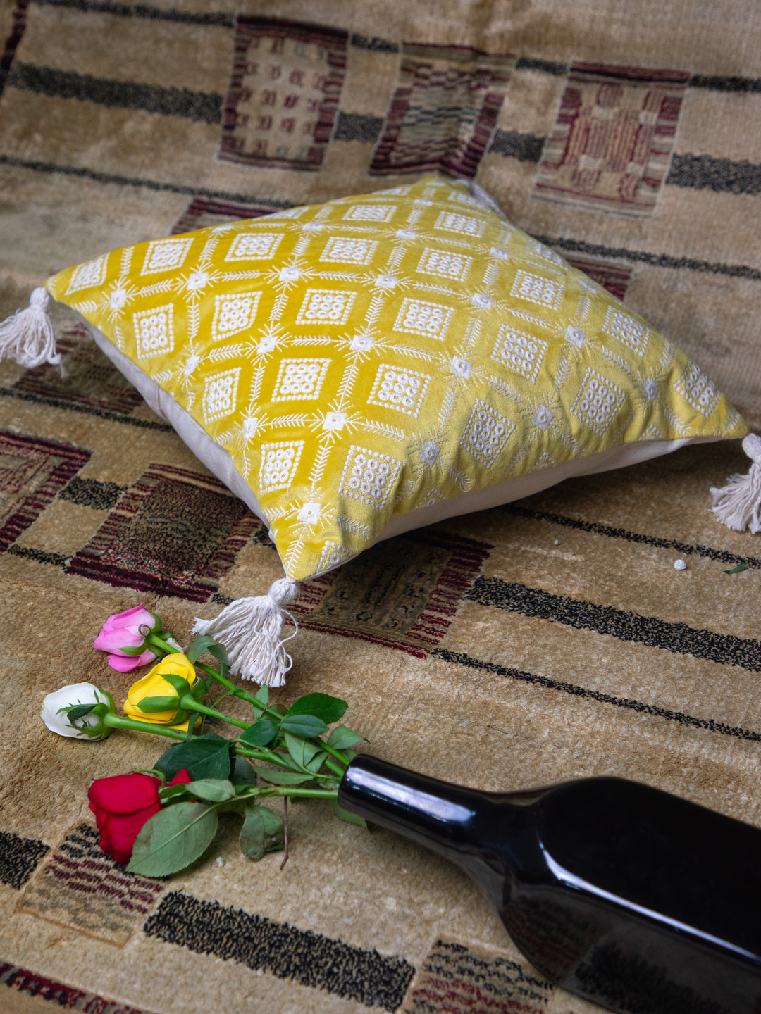 Yellow And White Square Embroidery Square Cushion Cover