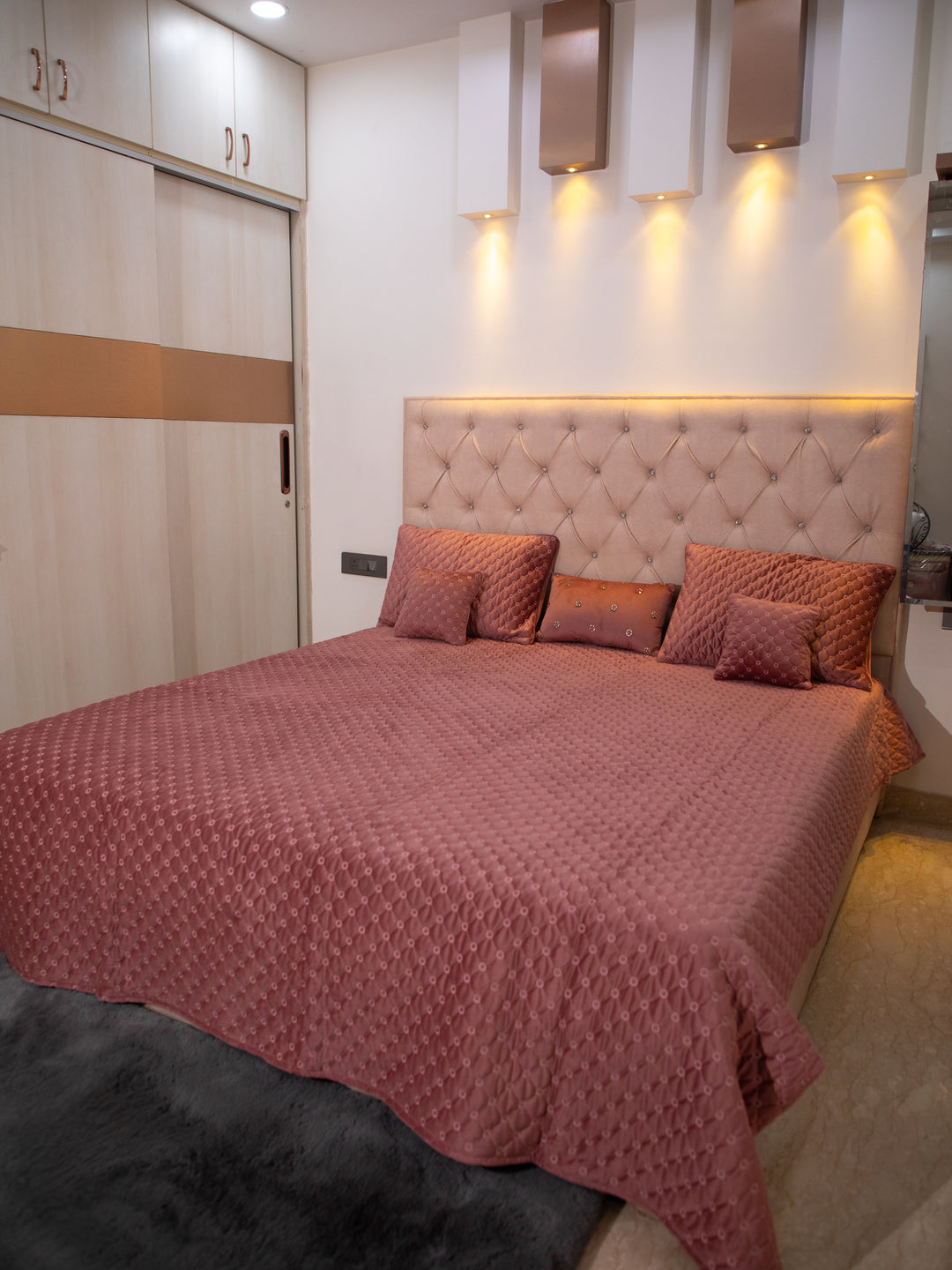 Rust Quilted Embroidered Velvet Double Bedcover With 2 Pillow Covers and 2 Cushion Covers, 1 Highlighter