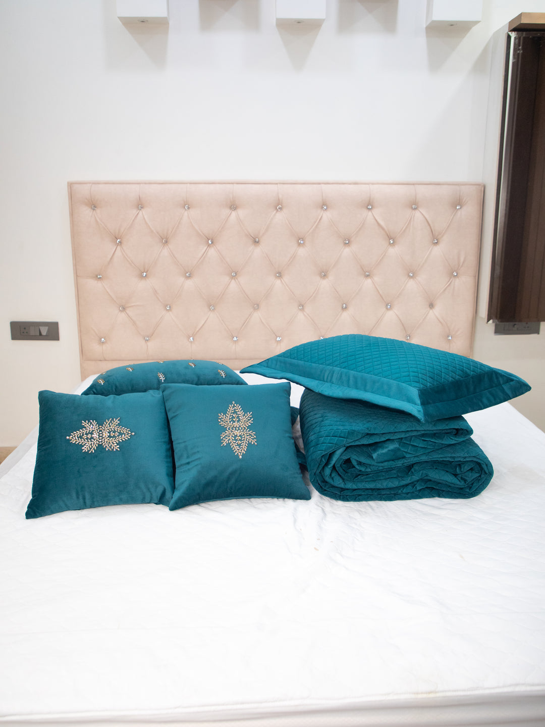 Teal Quilted Embroidered Cotton Double Bedcover With 2 pillow covers and 3 cushion covers