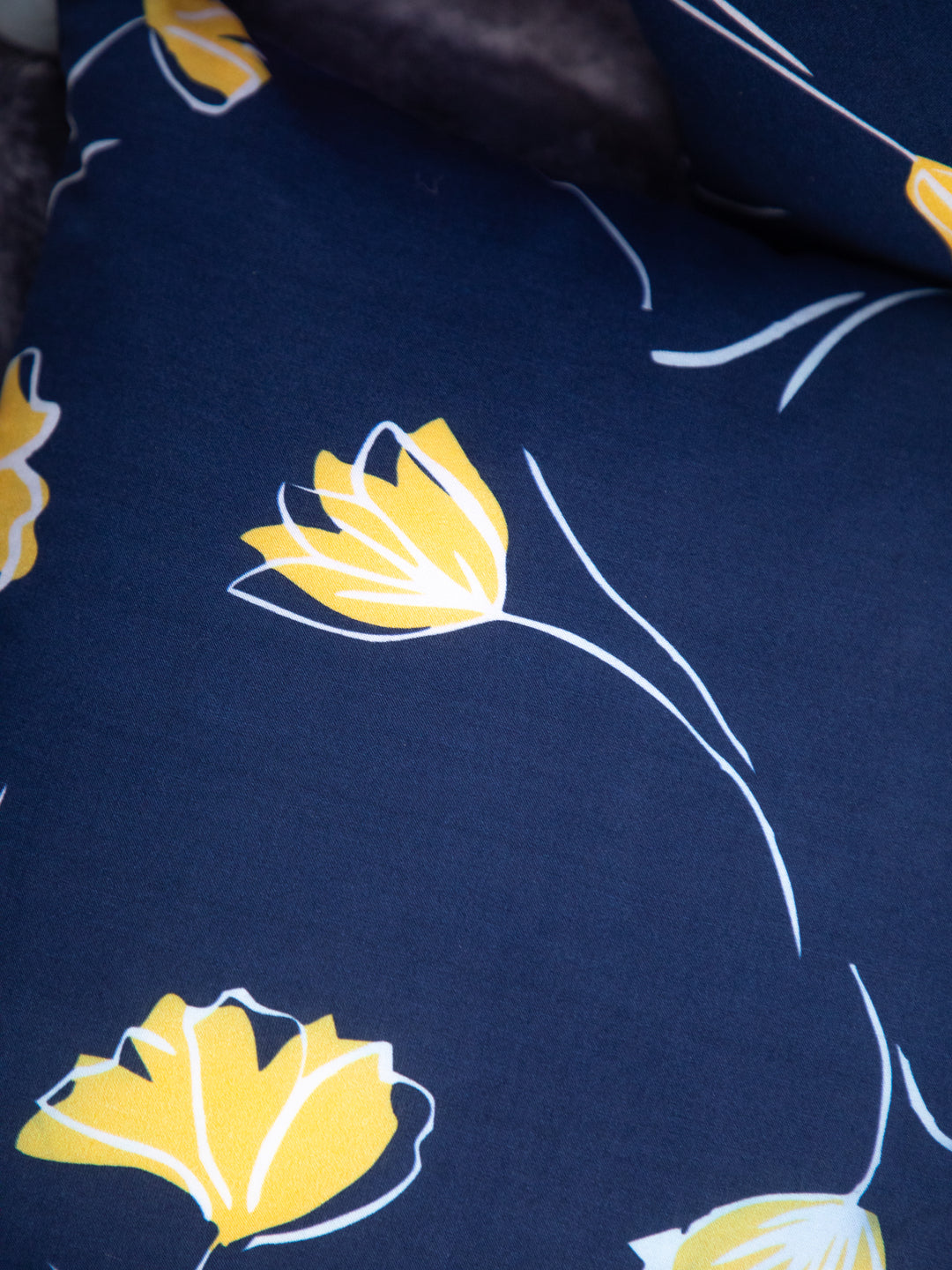 Navy Blue &amp; Flower Cotton Square Cushion Cover Set Off 2 Blue