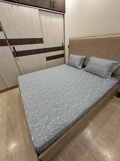 Grey Base Leaf Print 100% Cotton Bedsheet With Pillow Covers